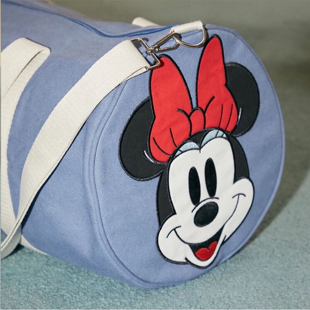 DISNEY MICKEY AND MINNIE MOUSE LARGE TRAVEL DUFFLE BAG - Picture 7 of 8